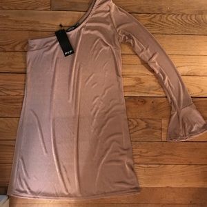 One sleeve nastygal dress NWT